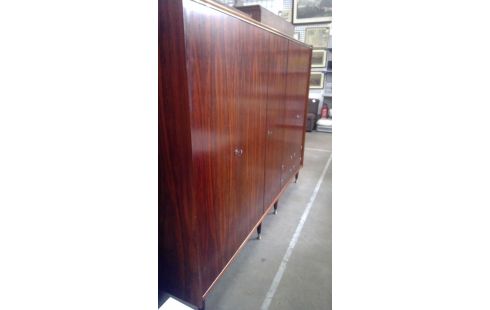 KLEERKAST VINTAGE ROSEWOOD VENEER
