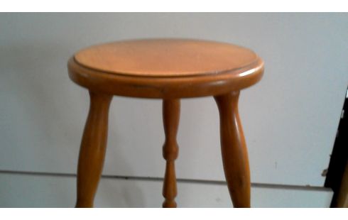 PIED DE STAL DRIEPIKKEL