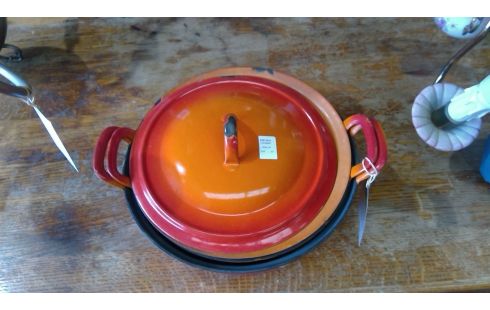 LOT DE 2 CASSEROLES