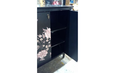 ARMOIRE ASIATIQUE DECO