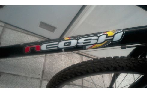VTT NEOSH 26 POUCES EN L'ETAT