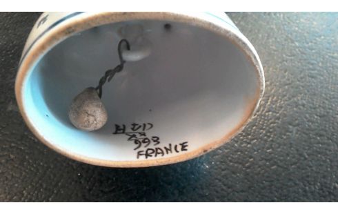 CLOCHETTE BRETAGNE  SIGNEE HENRI DELCOURT