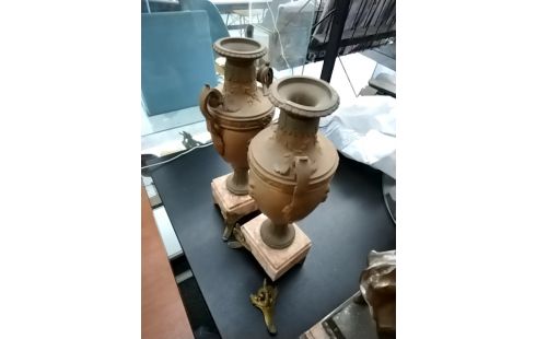 HORLOGE + PAIRE CASSOLETTES