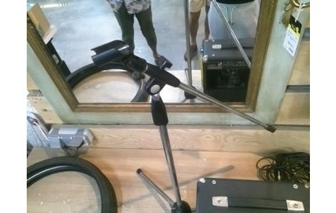 AMPLIFICATEUR NOVANEX +MICROS +PIED