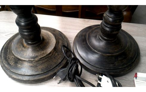 TAFELLAMP BRUIN ZWART HOUT PER STUK