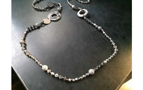 COLLIER BIJOUX .