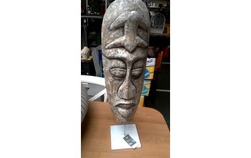 MASQUE DECORATIF DESSUS PIED