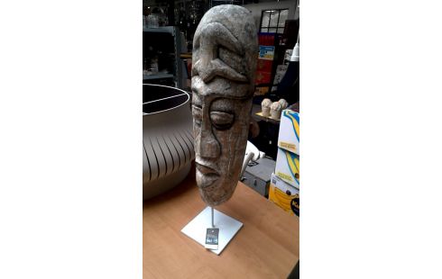 MASQUE DECORATIF DESSUS PIED