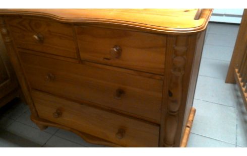 CHIFFONNIER IKEA PIN 4 TIROIRS