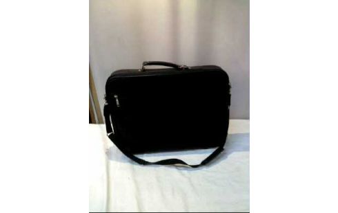 TASCHE VERSCHIED. MODELLE LAPTOP/REISE