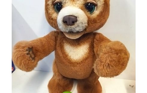 PELUCHE OURS FURREAL AVEC BIBERON