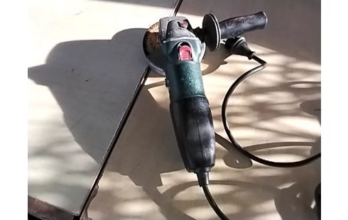 MEULEUSE D'ANGLE METABO + ACC RSV