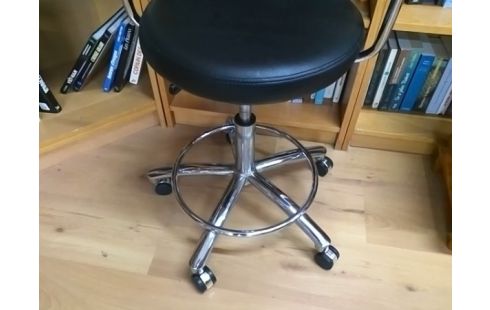 FAUTEUIL DE BUREAU NOIR SUR ROULETTES