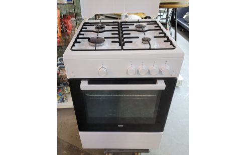 CUISINIERE GAZ BEKO + ACC JEU POUR UN BOUTON