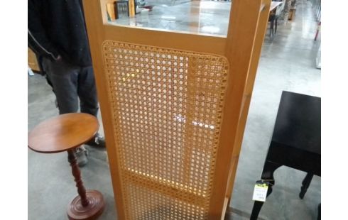 ETAGERE CANNE VERRES