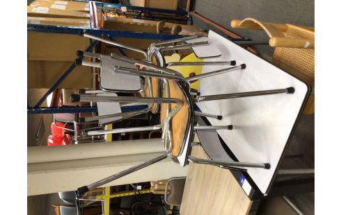 4 CHAISES FORMICA GRISE