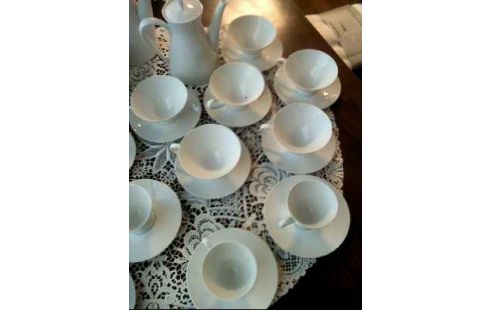 KAFFEESERVICE 47-TLG. <ROSENTHAL> WEISS