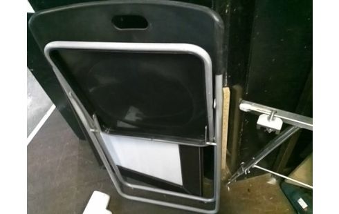 CHAISE PLIANTE NOIRE