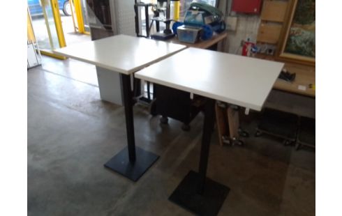 MANGE DEBOUT PIED METAL L'UNITE