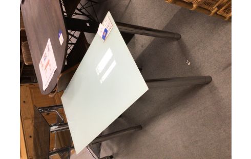 TABLE D APPOINT VITRE