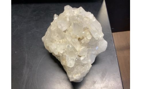 PIERRE Quartz PIERRE QUARTZ