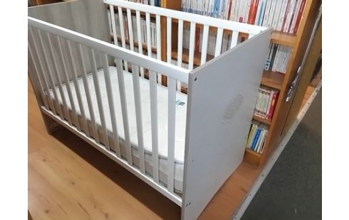 LIT BEBE EVOLUTIF AVEC MATELAS 60x120