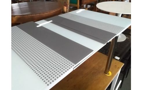TABLE PLATEAU VERRE AVEC ALLONGES INTERIEURES