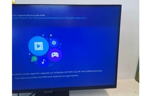 ECRAN SAMSUNG 80CM / 3840 x 2160 / 8MS / AVEC TELECOMMANDE / WIFI