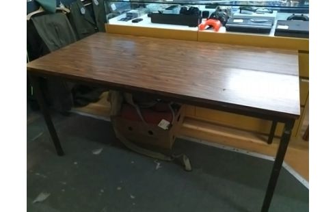 TABLE 150X75