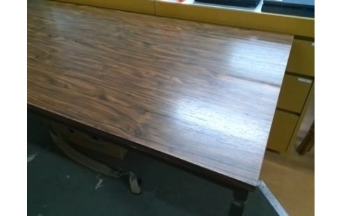 TABLE 150X75