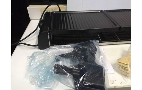 APPAREIL A RACLETTE POUR 12 PERSONNES