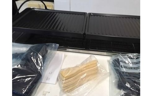 APPAREIL A RACLETTE POUR 12 PERSONNES