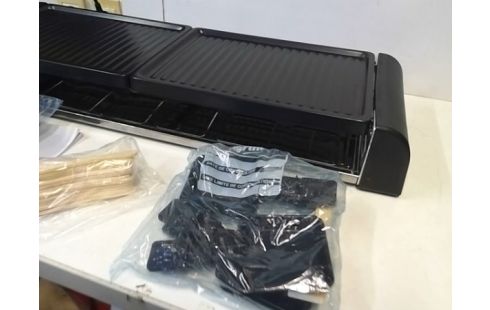 APPAREIL A RACLETTE POUR 12 PERSONNES