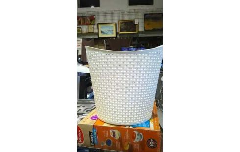 RECIPIENTE PARA LA ROPA