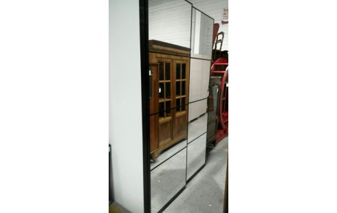 DRESSING 2P VITREES IKEA BLANC (690E NEUF)