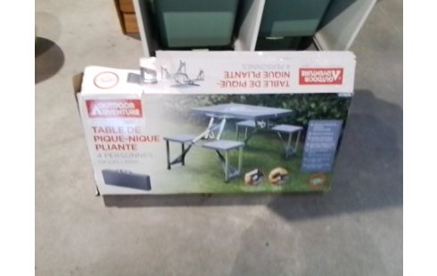 TABLE DE PIQUE NIQUE PLIABLE