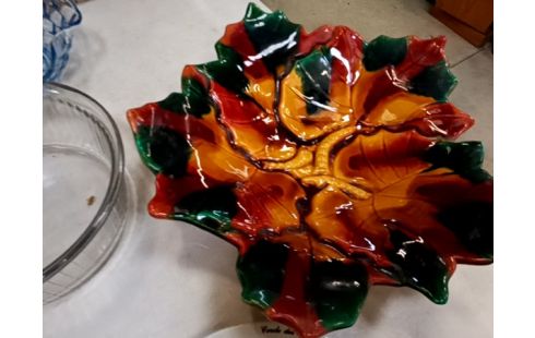 PLAT VALLAURIS FEUILLES