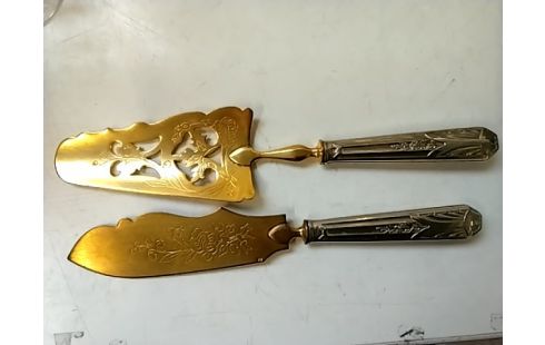 SERVICE A DESSERT PELLE ET COUTEAU