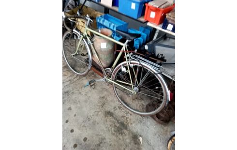 VELO DE COURSE MOTOBECANE