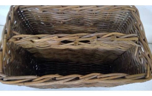 ROTAN VINTAGE  KRANTENMAND