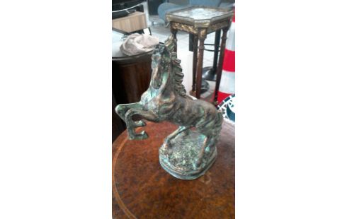 SCULPTURE CHEVAL