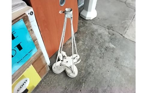 PIED DE PARASOL METAL
