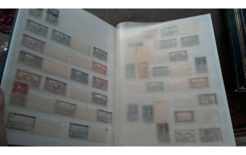 ALBUM TIMBRES COLLECTION ANCIEN