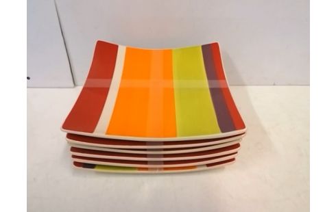 LOT D'ASSIETTES CARREES COLOREES