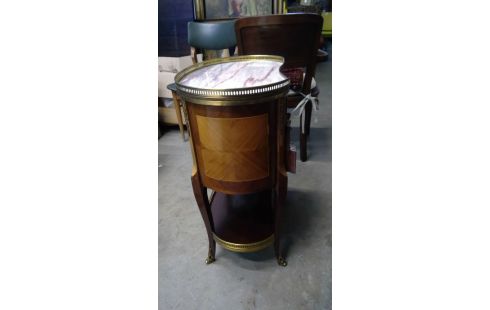 VINTAGE LOUIS XV NACHTKASTJE