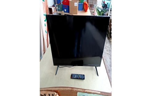 TELEVISEUR CONNECTÉ AYA LCD LED TNT 80CM +TLC