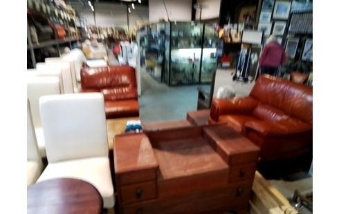 COIFFEUSE SIGNEE ERCOL