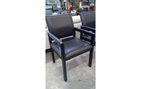 ARMSTOEL LEDER DESIGN/BULO