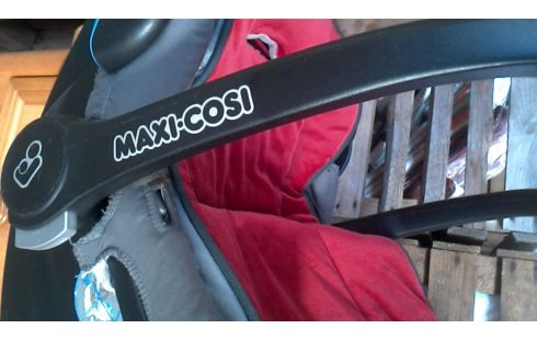 FAUTEUIL ENFANT, , VOITURE, , MAXI COSY NOIR GRIS ROUGE