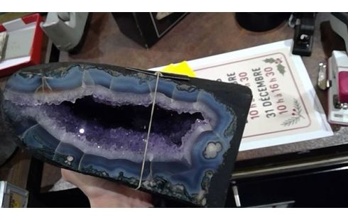 DECORATION GEODE AMETHYSTE